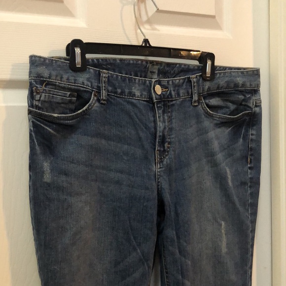 Mossimo Curvy Fit Boot Cut Jeans - Picture 2 of 10